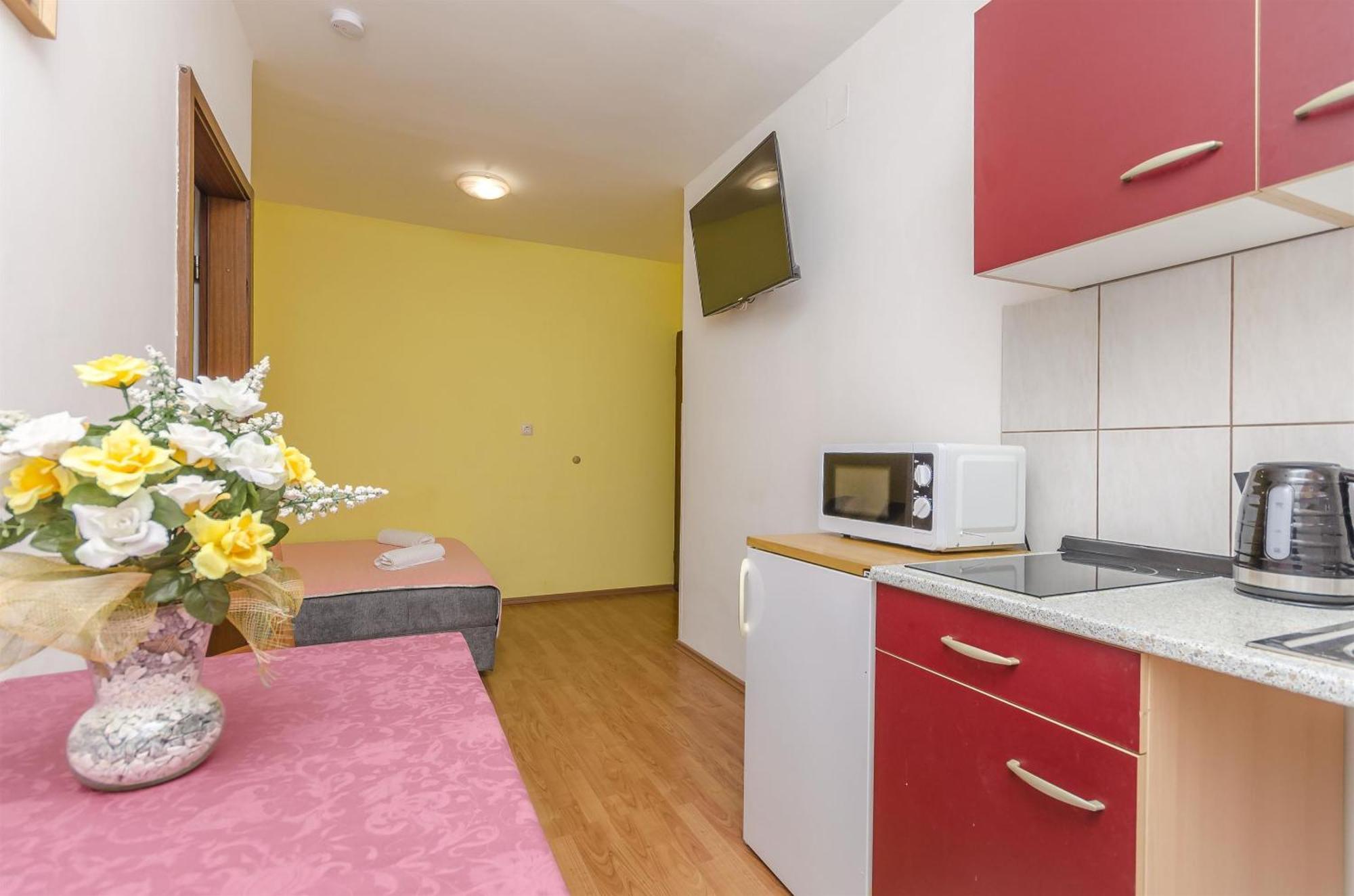 Apartments Rajka Βόντιτσε Εξωτερικό φωτογραφία