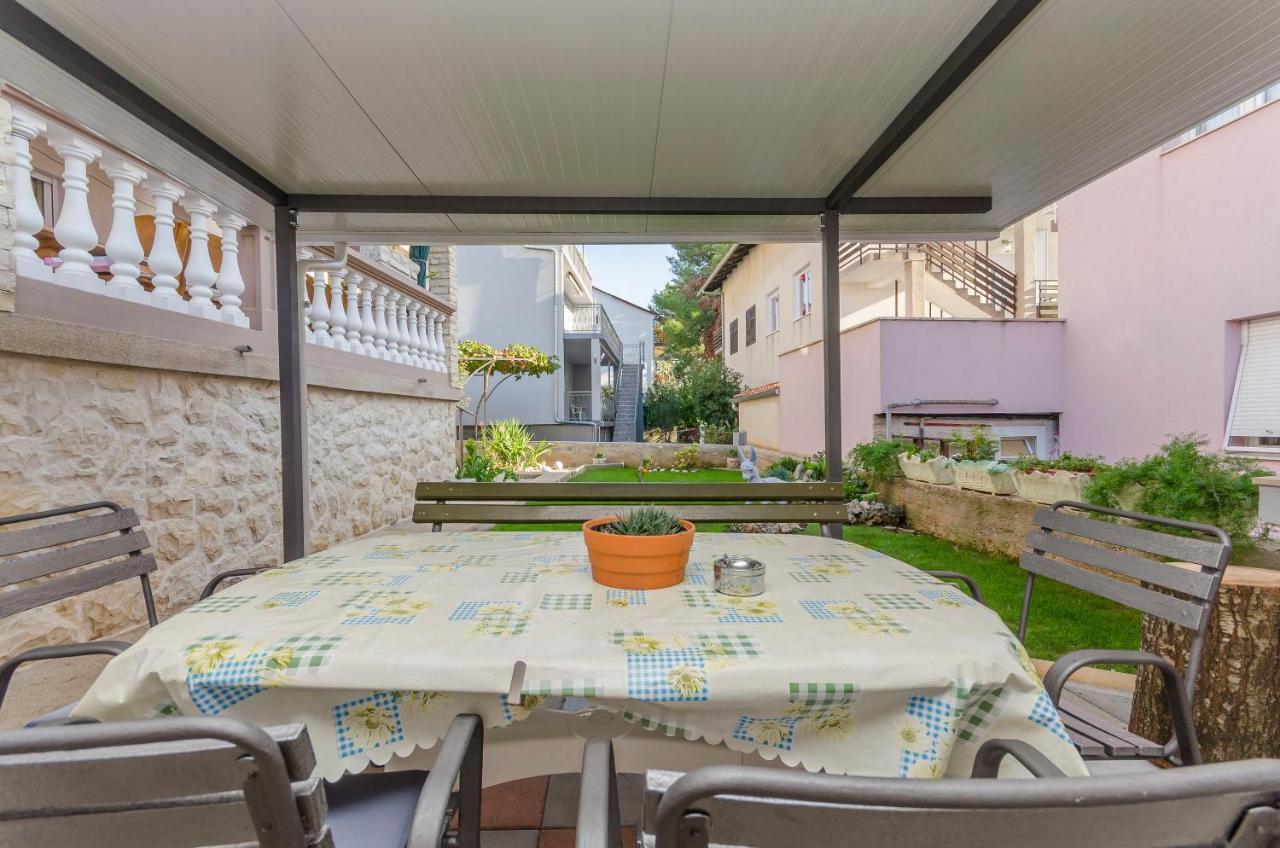 Apartments Rajka Βόντιτσε Εξωτερικό φωτογραφία